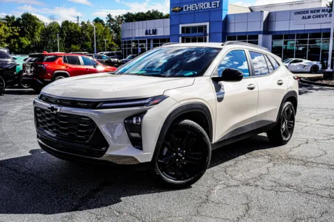 White 2026 Chevrolet Trax ACTIV for sale in Union City, GA