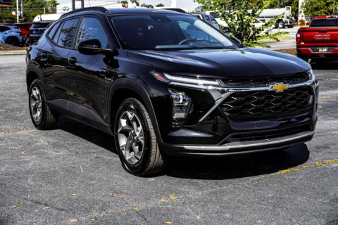 More photos of 2026 Chevrolet Trax LT at ALM Chevrolet South, GA