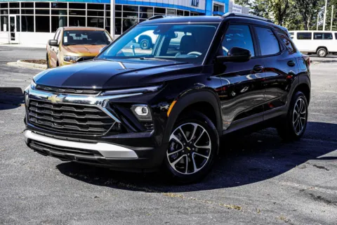 Photos of 2026 Chevrolet TrailBlazer LT for sale in Union City, GA at ALM Chevrolet South