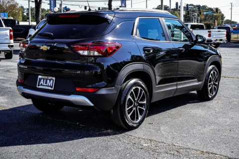 More photos of 2026 Chevrolet TrailBlazer LT at ALM Chevrolet South, GA
