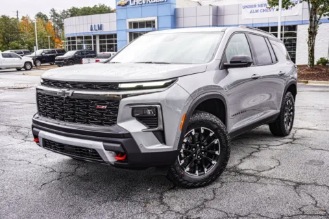 Gray 2026 Chevrolet Traverse Z71 for sale in Union City, GA