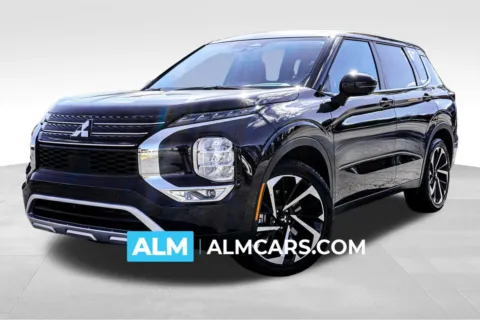 Blue 2024 Mitsubishi Outlander for sale in Union City, GA