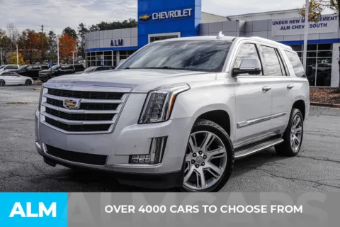 Another view of 2016 Cadillac Escalade Luxury for sale in Union City, GA at ALM Chevrolet South