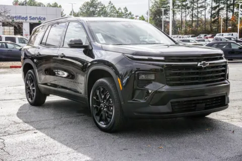 More photos of 2026 Chevrolet Traverse LT at ALM Chevrolet South, GA