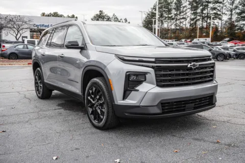 More photos of 2026 Chevrolet Traverse LT at ALM Chevrolet South, GA