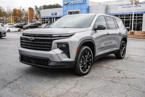 Another view of 2026 Chevrolet Traverse LT for sale in Union City, GA at ALM Chevrolet South