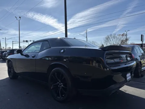 More photos of 2018 Dodge Challenger at F1rst Motors, IN