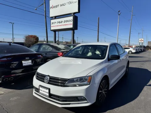2016 Volkswagen Jetta 1.8T Sport for sale in Indianapolis, IN