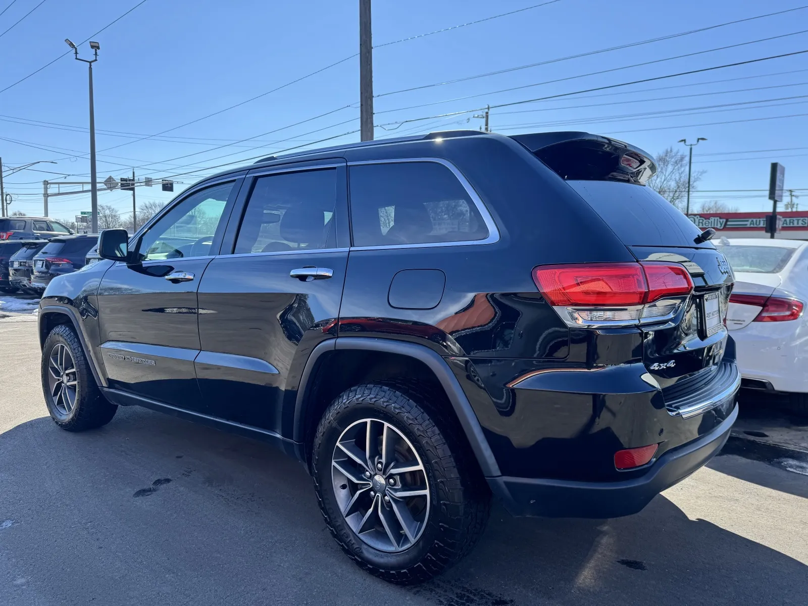 More photos of 2017 Jeep Grand Cherokee at F1rst Motors, IN