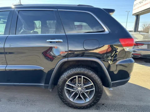 Another view of 2017 Jeep Grand Cherokee for sale in Indianapolis, IN at F1rst Motors