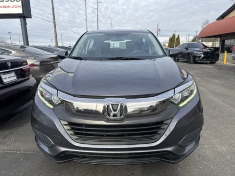 More photos of 2021 Honda HR-V LX at F1rst Motors, IN