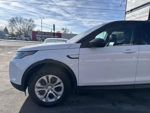 Photos of 2020 Land Rover Discovery Sport P250 SE for sale in Indianapolis, IN at F1rst Motors