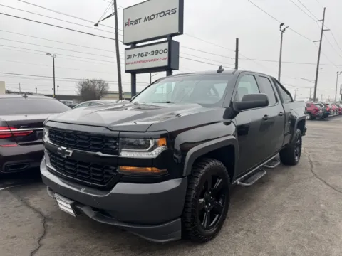 Black 2016 Chevrolet Silverado 1500 LT for sale in Indianapolis, IN
