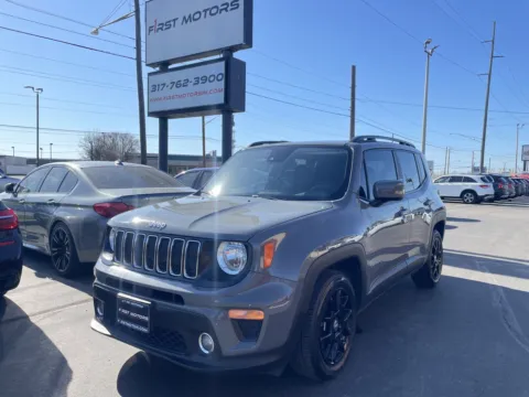 Gray 2021 Jeep Renegade Latitude for sale in Indianapolis, IN