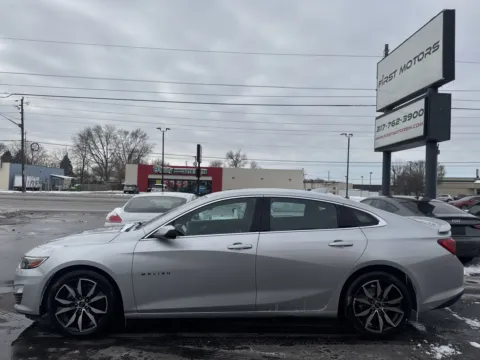More photos of 2021 Chevrolet Malibu RS at F1rst Motors, IN