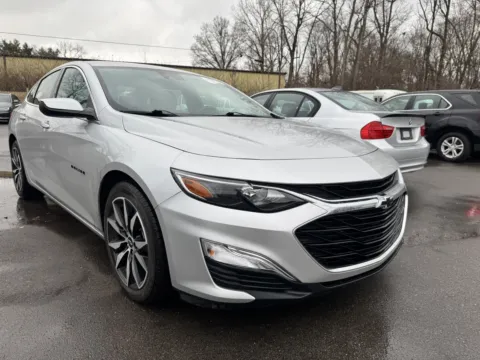 Silver 2021 Chevrolet Malibu RS for sale in Indianapolis, IN