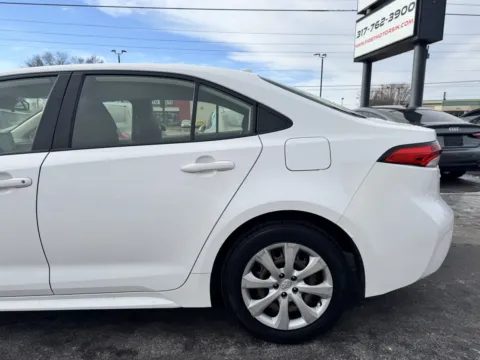 More photos of 2020 Toyota Corolla LE at F1rst Motors, IN