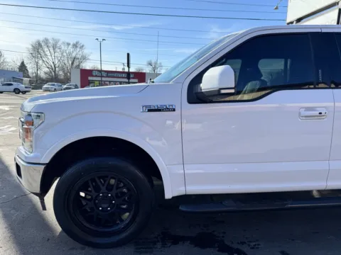 Photos of 2020 Ford F-150 Lariat for sale in Indianapolis, IN at F1rst Motors