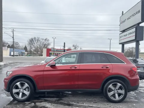 More photos of 2017 Mercedes-Benz GLC 300 4MATIC at F1rst Motors, IN