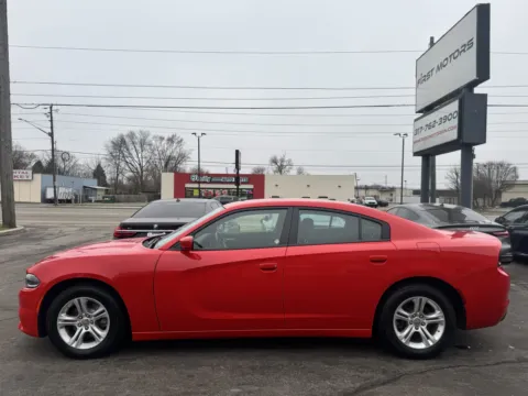 More photos of 2022 Dodge Charger SXT at F1rst Motors, IN