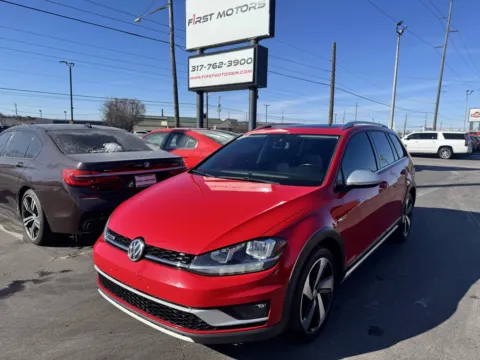 Red 2018 Volkswagen Golf Alltrack TSI SE 4Motion for sale in Indianapolis, IN