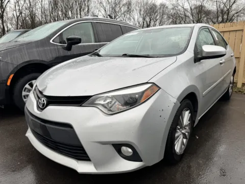 Silver 2014 Toyota Corolla LE Premium for sale in Indianapolis, IN