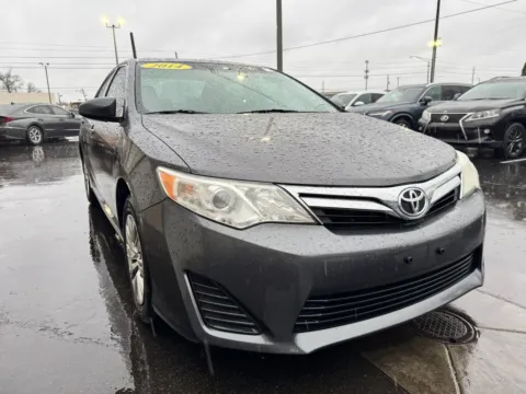 Gray 2014 Toyota Camry LE for sale in Indianapolis, IN