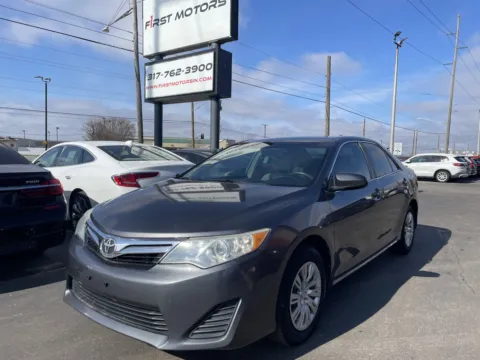 Gray 2014 Toyota Camry LE for sale in Indianapolis, IN