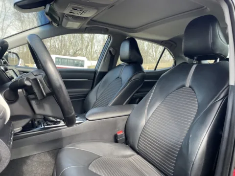 More photos of 2018 Toyota Camry LE at F1rst Motors, IN