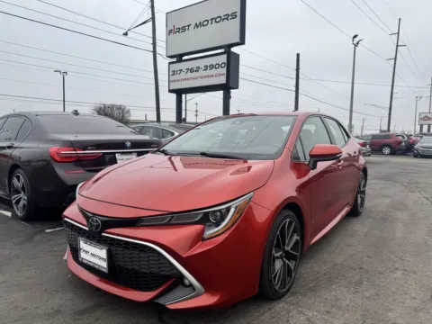 Red 2019 Toyota Corolla Hatchback XSE for sale in Indianapolis, IN