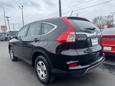 More photos of 2016 Honda CR-V LX at F1rst Motors, IN