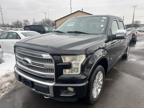 Black 2015 Ford F-150 Platinum for sale in Indianapolis, IN