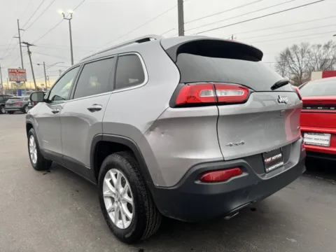 More photos of 2016 Jeep Cherokee Latitude at F1rst Motors, IN