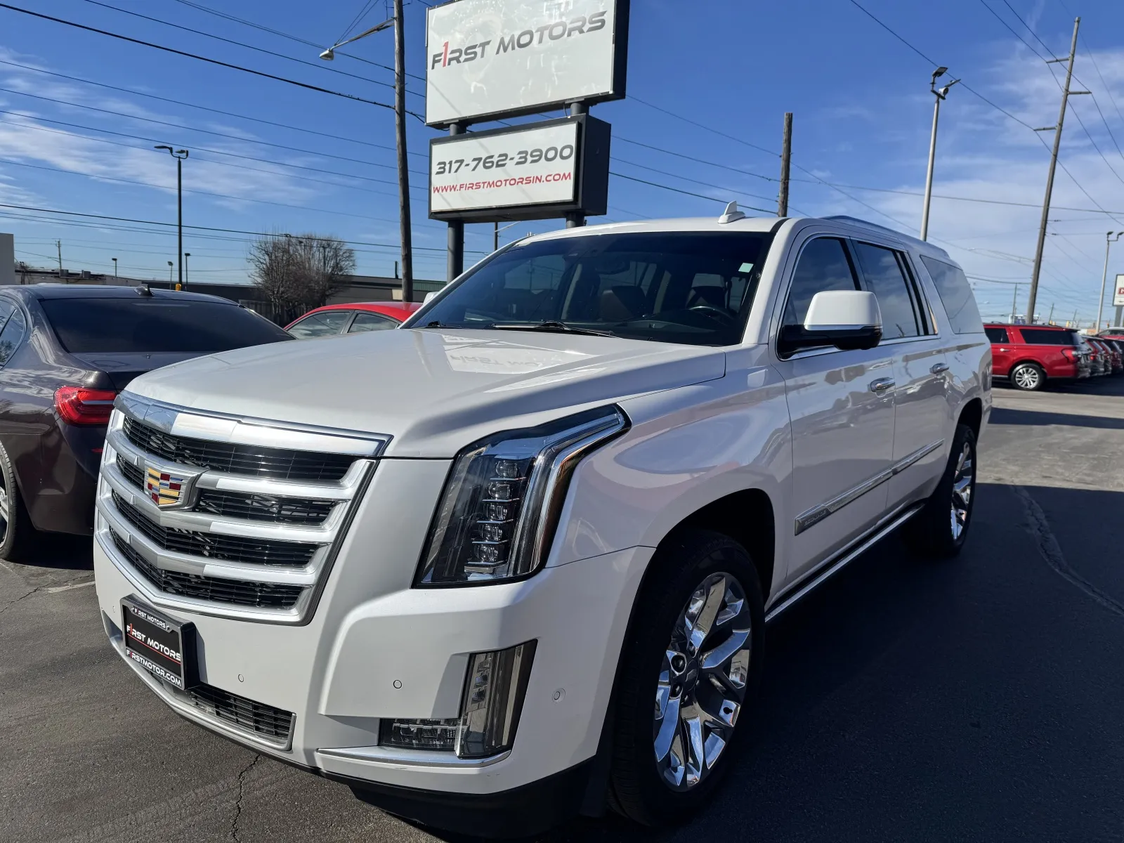 2019 Cadillac Escalade ESV Premium Luxury's photo