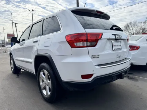 More photos of 2013 Jeep Grand Cherokee Limited at F1rst Motors, IN
