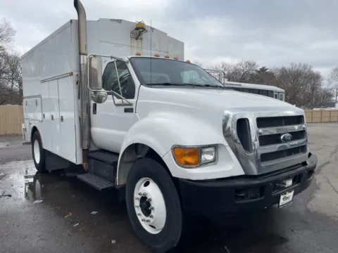 More photos of 2013 Ford F-750 Super Duty at F1rst Motors, IN