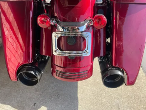 More photos of 2016 Harley-Davidson Street Glide Special at F1rst Motors, IN