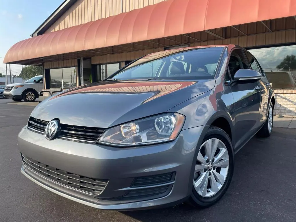 2015 Volkswagen Golf TDI SE Hatchback Sedan 4D for sale in Indianapolis, IN