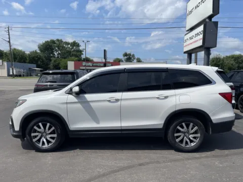 Another view of 2020 Honda Pilot EX for sale in Indianapolis, IN at F1rst Motors