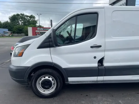 Photos of 2017 Ford Transit-150 for sale in Indianapolis, IN at F1rst Motors