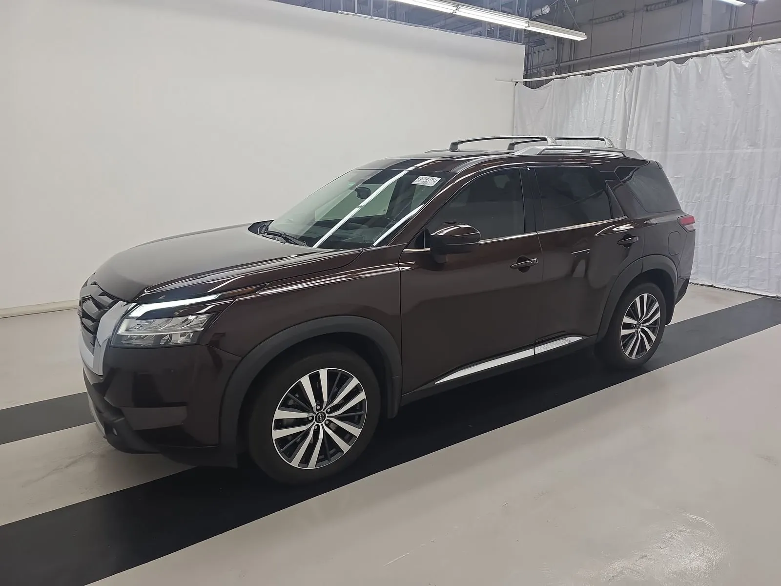 Brown 2022 Nissan Pathfinder Platinum for sale in Indianapolis, IN