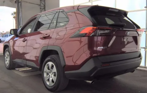 More photos of 2022 Toyota RAV4 LE at F1rst Motors, IN