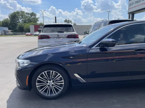 Photos of 2020 BMW 5 Series 530i for sale in Indianapolis, IN at F1rst Motors