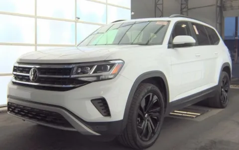 White 2022 Volkswagen Atlas 2.0T SE w/Technology for sale in Indianapolis, IN
