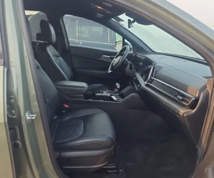 More photos of 2023 Kia Sportage X-Line at F1rst Motors, IN