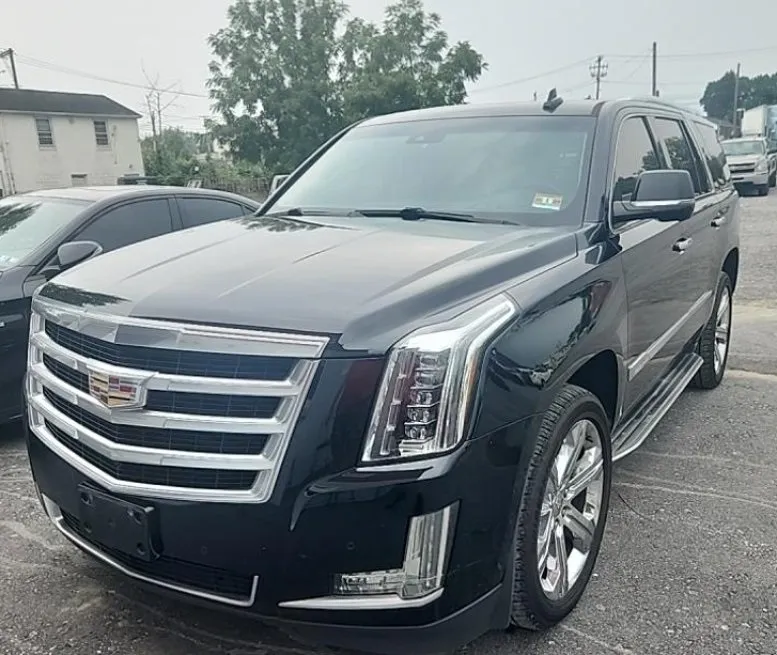 Black 2016 Cadillac Escalade Luxury for sale in Indianapolis, IN