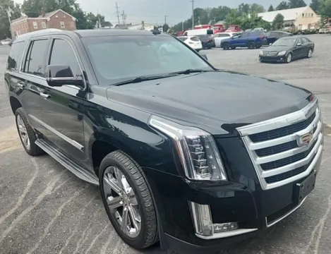 Photos of 2016 Cadillac Escalade Luxury for sale in Indianapolis, IN at F1rst Motors