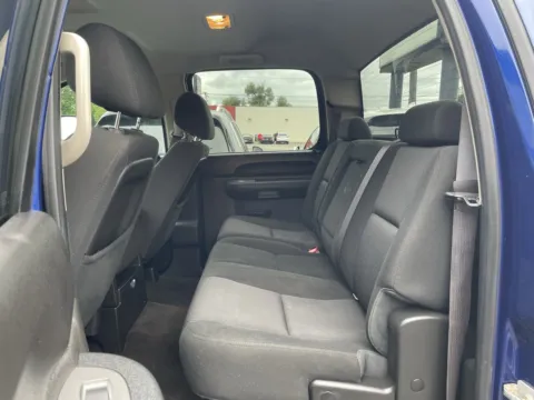 More photos of 2013 Chevrolet Silverado 2500HD LT at F1rst Motors, IN