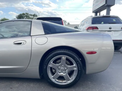 More photos of 1998 Chevrolet Corvette at F1rst Motors, IN