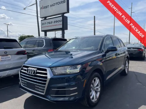 Blue 2019 Audi Q7 45 Premium Plus for sale in Indianapolis, IN